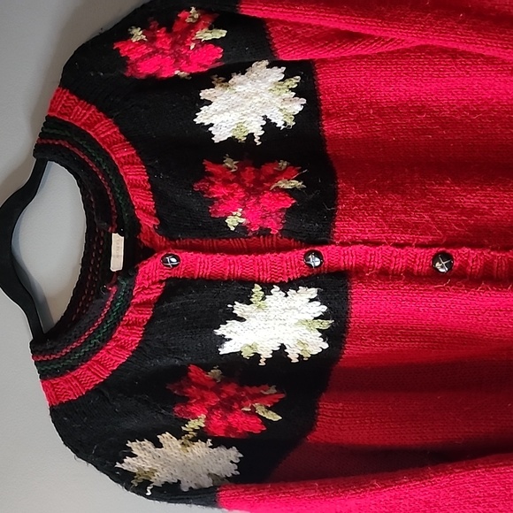 VINTAGE HAND KNIT SWEATER - Picture 2 of 4